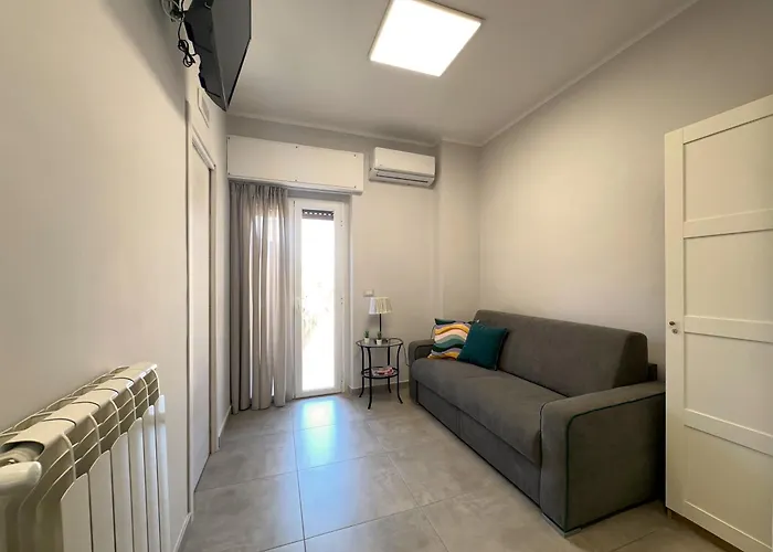 Rossini 37 Гостевой дом 3*